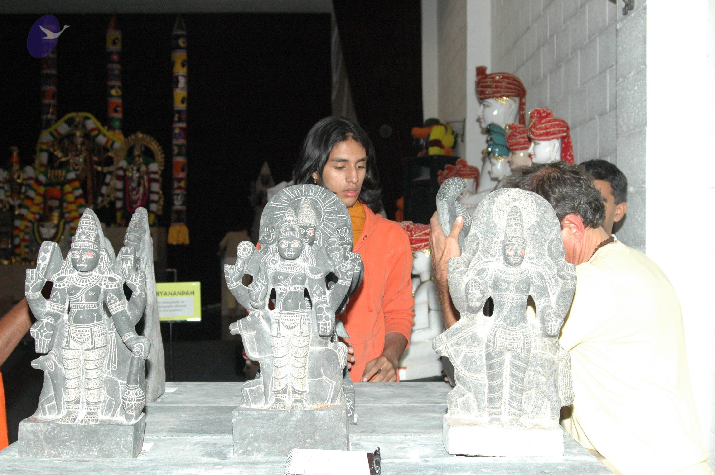 MC15-19Nov2007 219_CMP_WM